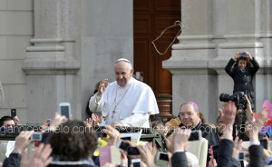 Papa Francesco in visita a Pompei. Ph. Gianni Cesariello