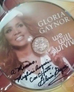 Gloria Gaynor autografo